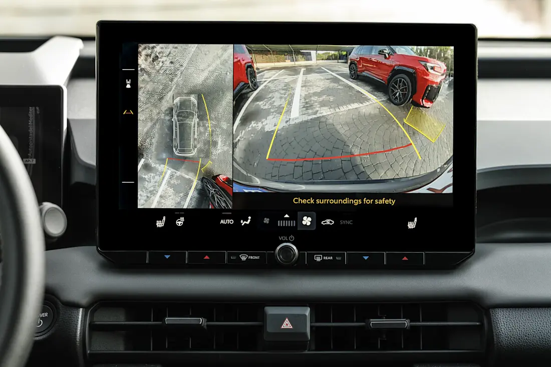 94183-2026rav4-phevgrsemotional-redinterior050-web-lr