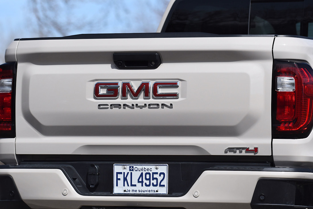 2026 GMC Canyon - TD - DR - 260506 - 13.jpg