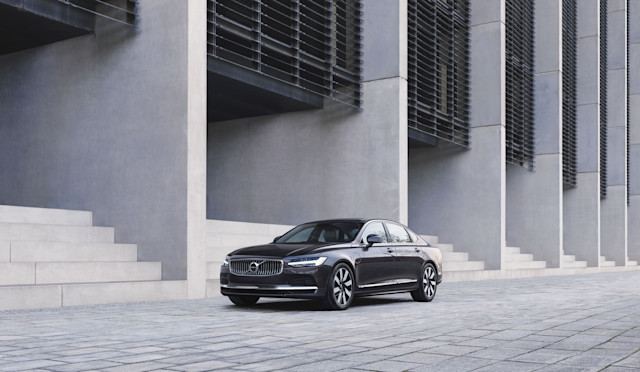 Volvo S90