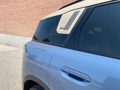 2025 Mini Countryman SE Review Image