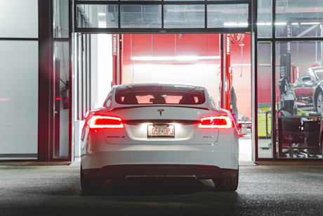 Editorial 2015 tesla model s p85d 10 rf