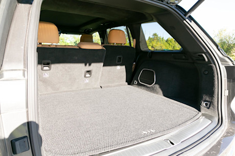 Editorial 2022 jeep grand cherokee summit reserve 16 jw