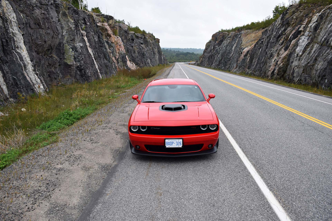 Editorial 2016 dodge challenger rt scat pack shaker jp 02