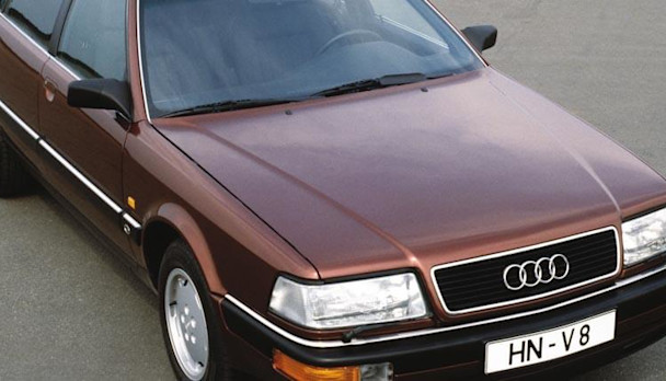 Audi V8