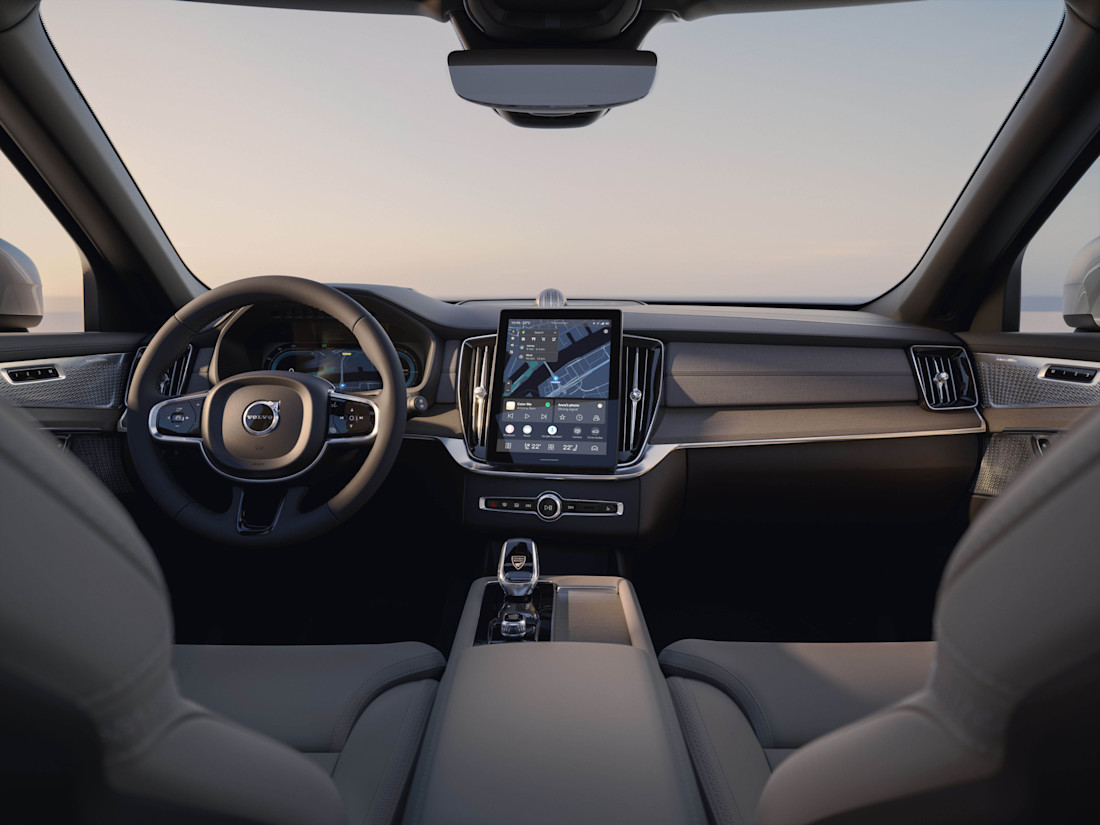 bejaarde-volvo-xc90-2024-wil-na-forse-facelift-tinder-weer-op-2024-04.jpg
