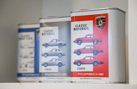 Editorial porsche classic factory restoration 10 jw