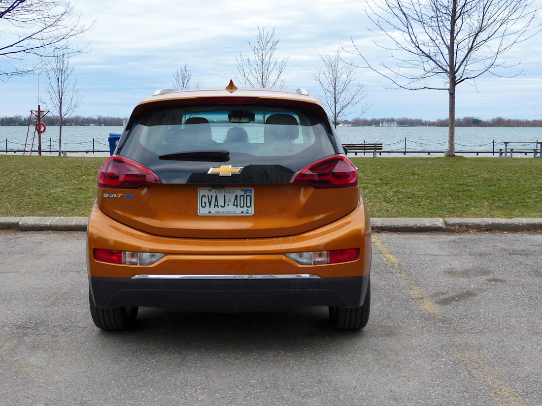 Editorial 2017 chevrolet bolt ev premier 05 jb