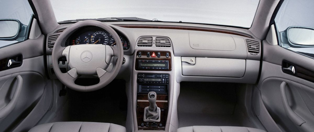 mercedes-benz_clk_230_3