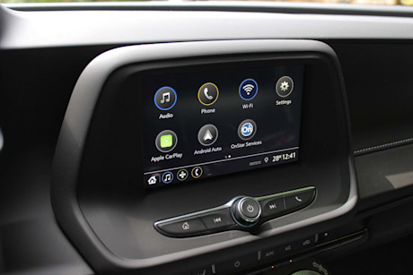 Editorial 2019 chevrolet camaro 1lt coupe 25 dh