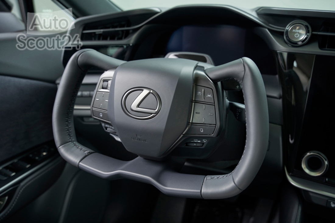 lexus-rz-450e (12).jpg