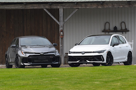 Editorial 2025 toyota gr corolla vs volkswagen golf r comp dr 251006 36