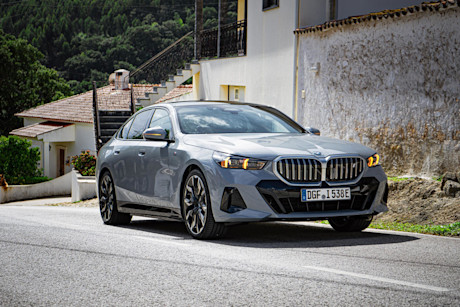 Editorial 2024 bmw i5 edrive40 fd 231001 02 kd
