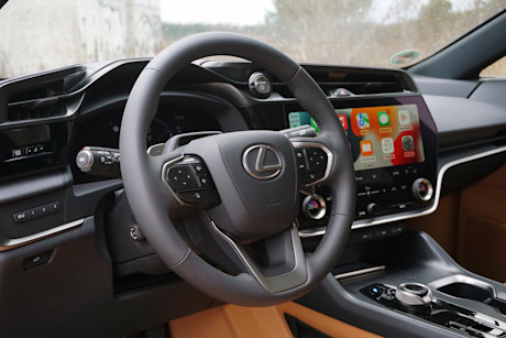 Editorial 2023 lexus rz 450e 27 di