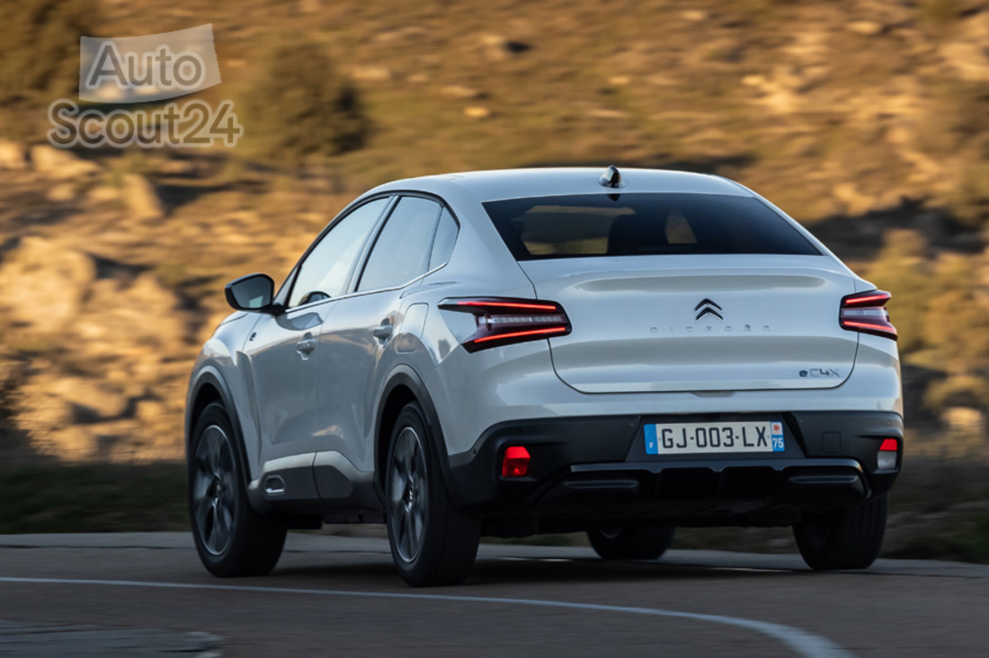 e-C4-X-Electric-033.jpg