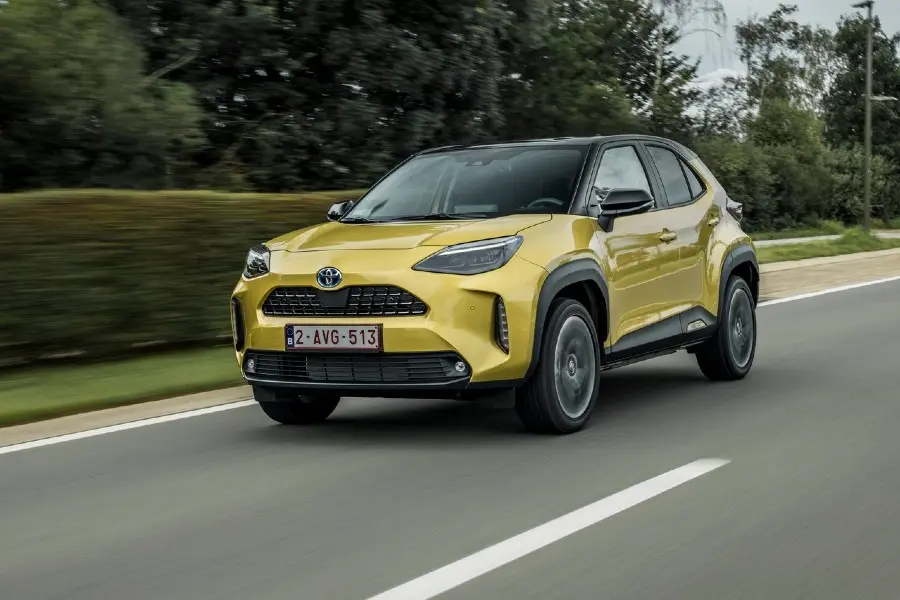 Toyota-Yaris Cross-2021-1280-06