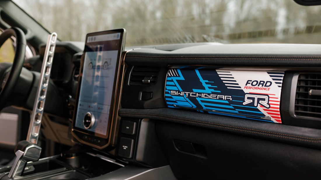 Ford-F-150-Lightning-Switchgear-autoscout24 (14).jpeg