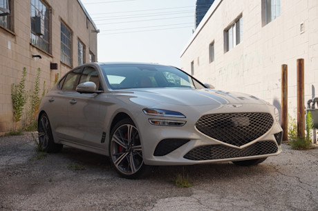 Editorial 2025 genesis g70 jl 2