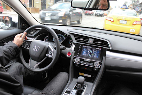 Editorial 2016 honda civic touring pb 09