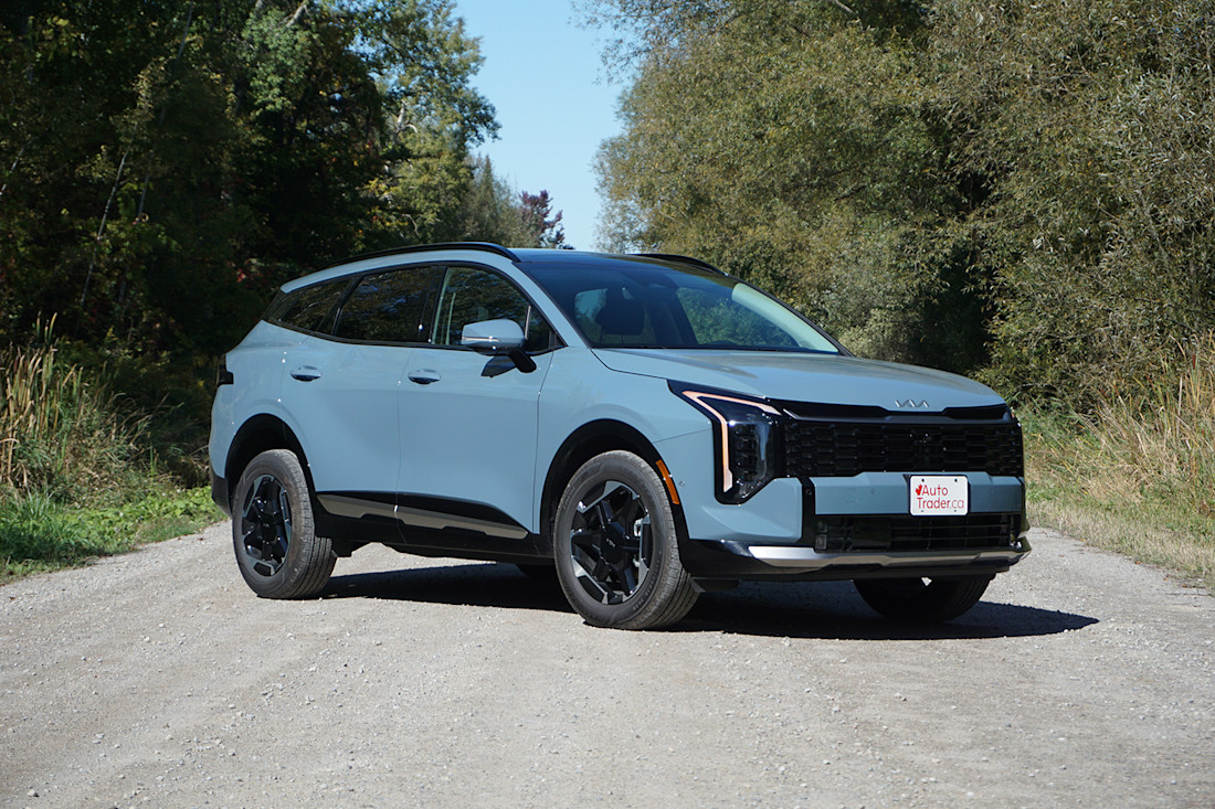 2026 Kia Sportage Hybrid Review: Specs, Performance & Value