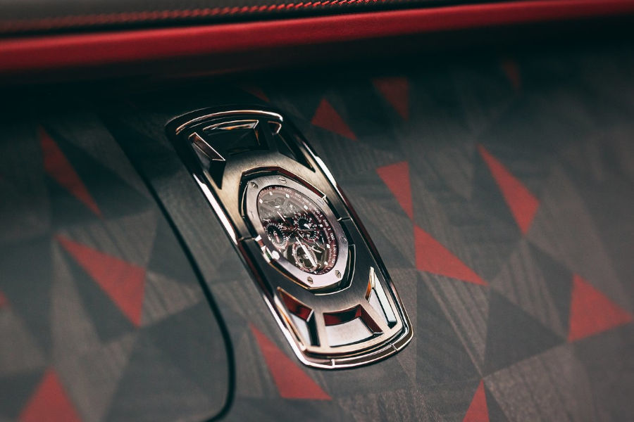 Rolls-Royce-más-caro-exclusivo-Droptail-La-Rose-Noire-2024 (4).jpg