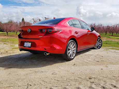 Editorial 2019 mazda3 awd 06 sw