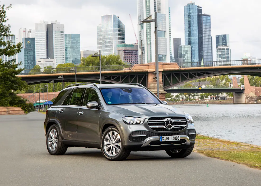 mercedes-benz-gle-350d-amg-front mercedes-benz-gle-350d-amg-front