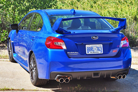 Editorial 2017 subaru wrx sti 03 mb