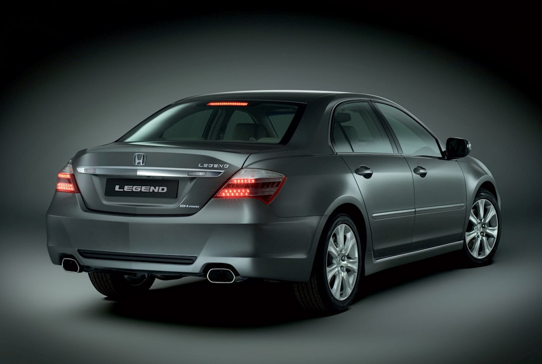 honda-legend-back