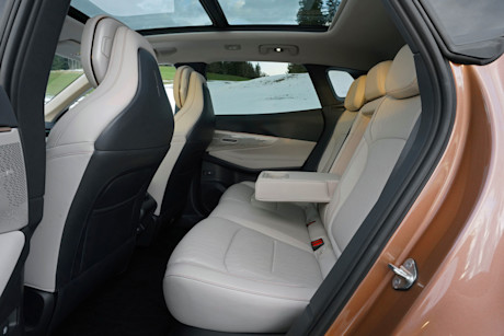 Lynk & Co 08 (2026)_Ruecksitze