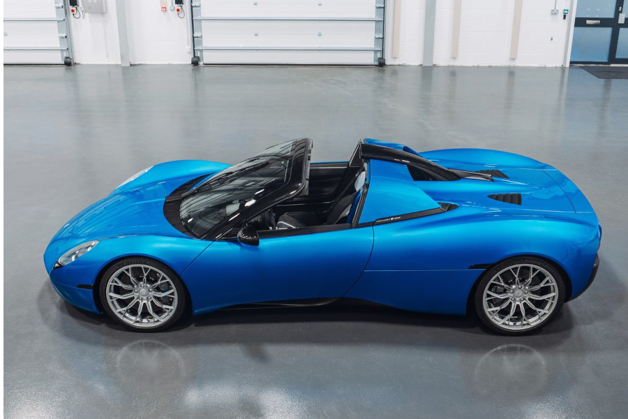 Gordon_Murray-T.33_Spider-2024-1280-06.jpg