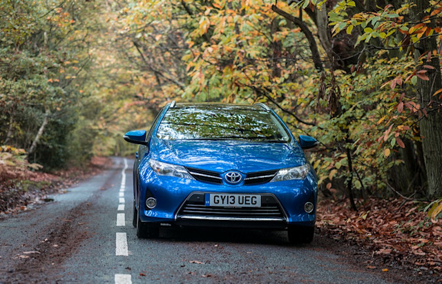 Toyota Auris Hybrid