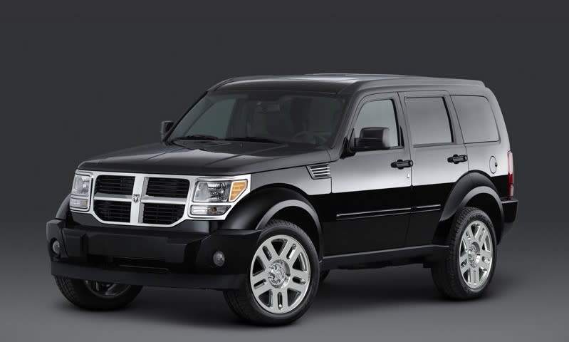 dodge-nitro-front