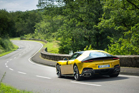 Editorial 2025 ferrari 12cilindri fd mbu 240920 21