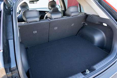 Editorial 2024 kia niro ex premium 240408 09 jw