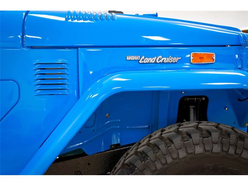 Find of the Week: 1974 Toyota FJ40 Land Cruiser - AutoTrader.ca