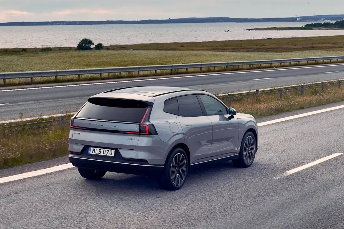 volvo-xc70-2026-heck