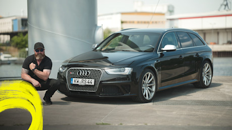 Audi RS4 
