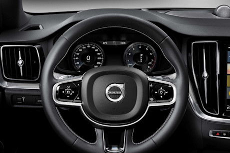 Premier essai : Volvo S60 et V60 2019 Body Image