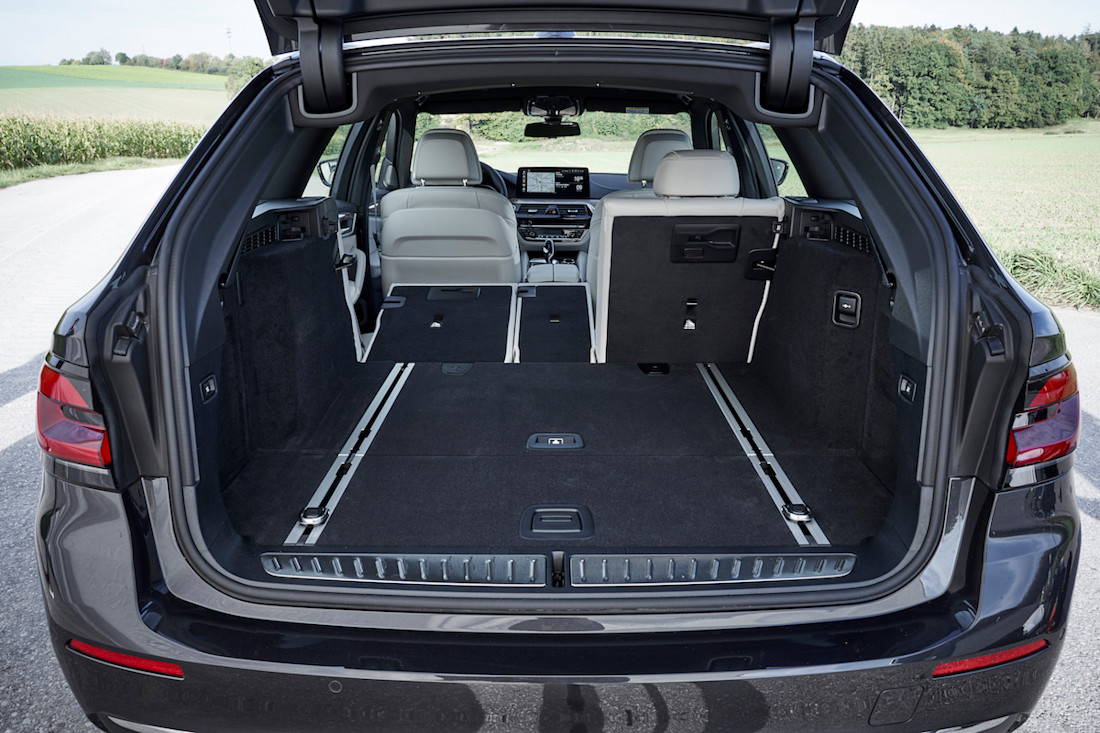 AS24-modelpagina-bmw-5-touring_06
