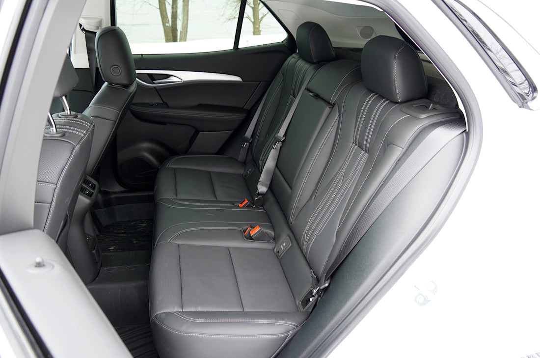 2026 Buick Envision Avenir - TD - VA - 260319 - 23.jpg