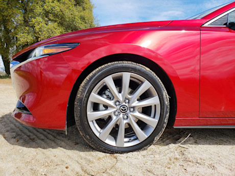 Editorial 2019 mazda3 awd 10 sw