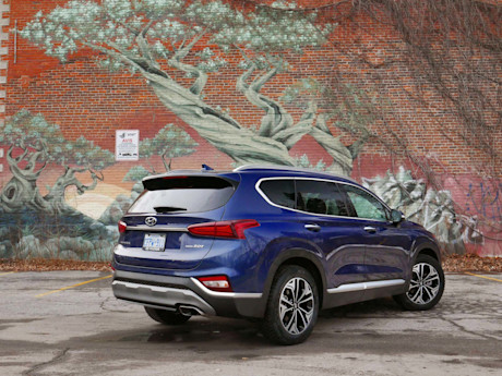 Editorial 2019 hyundai santa fe 20t ultimate turbo awd 04 bh