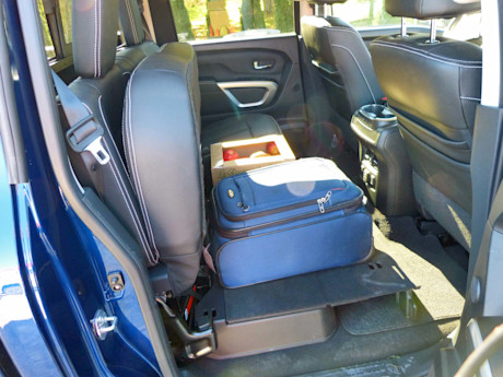 Editorial 2017 nissan titan 35 jb