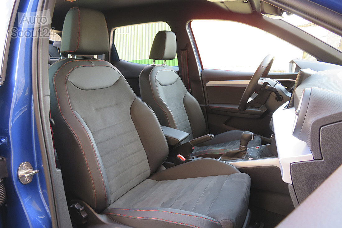16_seat_arona_TSI_150_FR.JPG