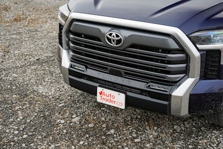Editorial 2022 toyota tundra double cab limited 07 di