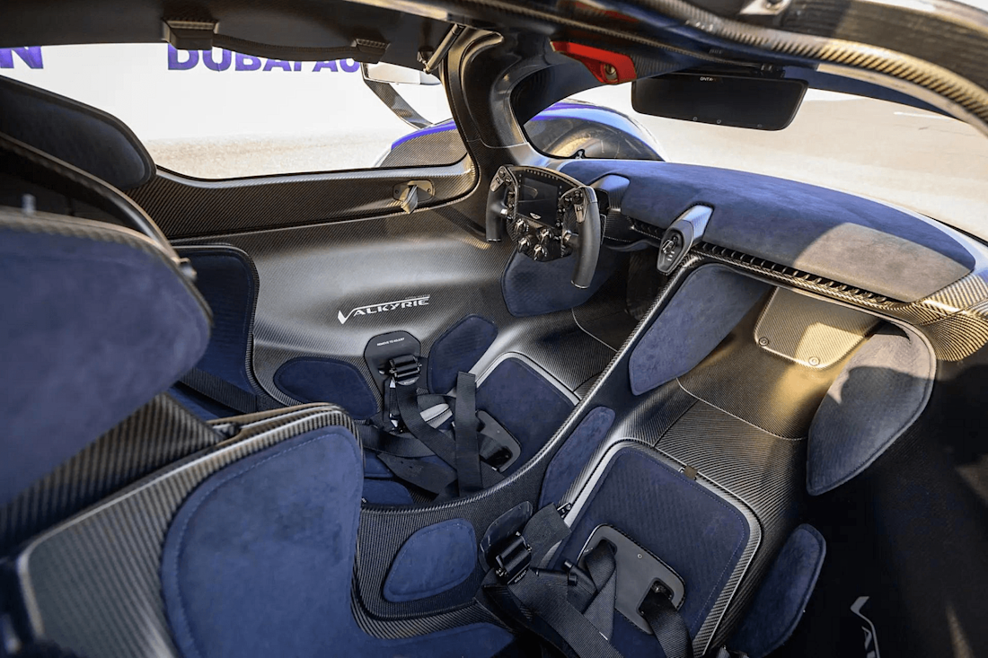 Aston-martin-Valkyrie-AMR-Pro (10).png