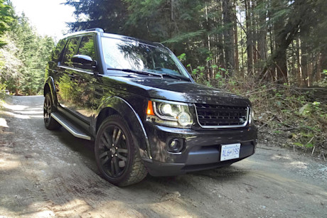 Editorial 2015 land rover lr4 hse luxury sh 11
