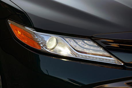 Editorial 2020 toyota camry hybrid xle 08 di