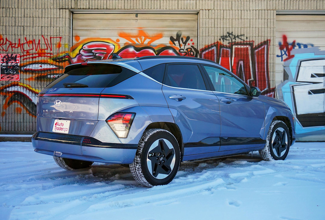Editorial 2024 hyundai kona electric ultimate td 240404 09 jl