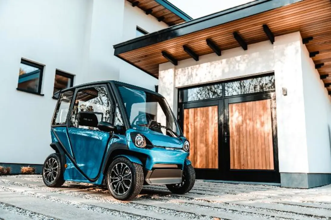 squad-solar-city-car-front squad-solar-city-car-front